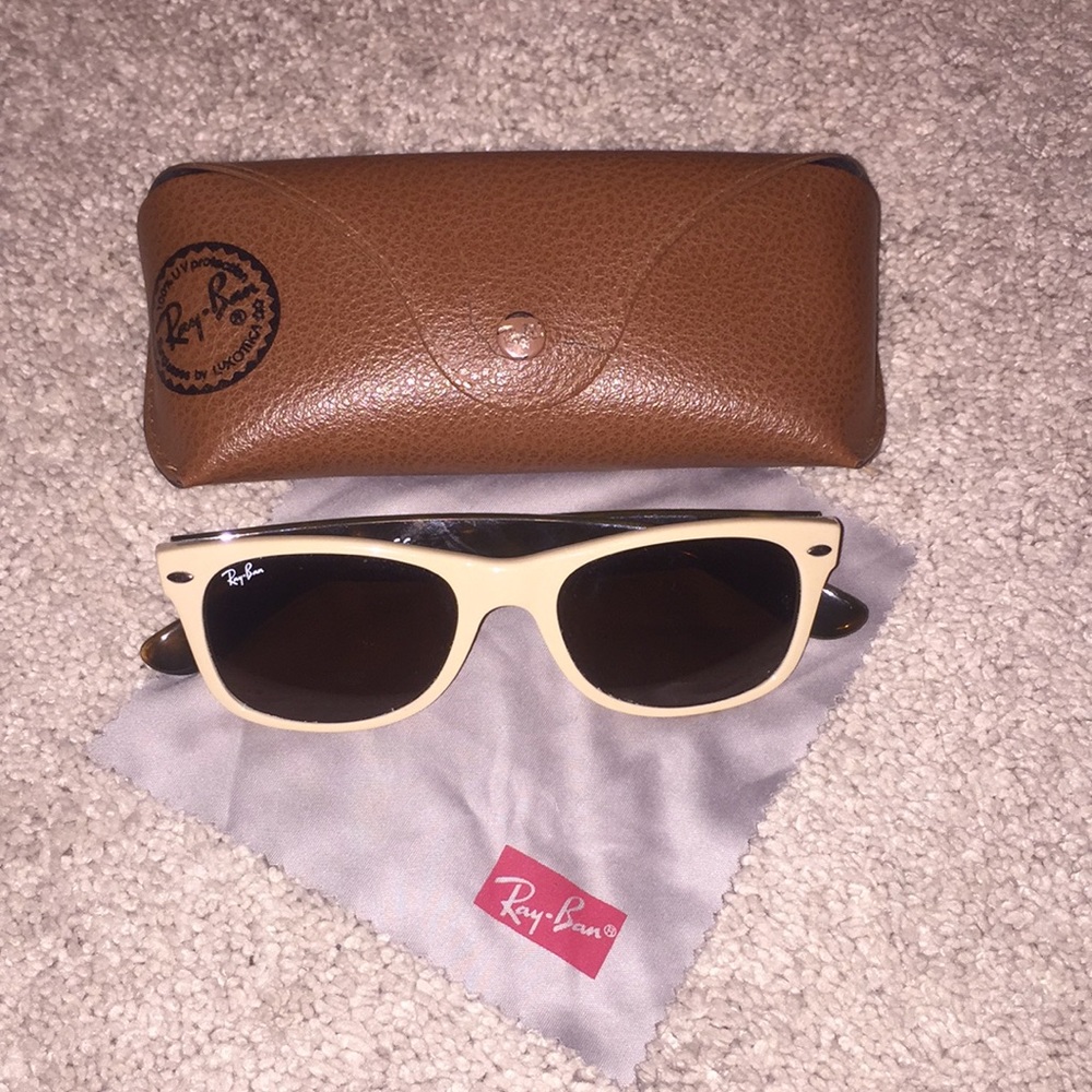Ray-Ban Wayfarer sunglasses